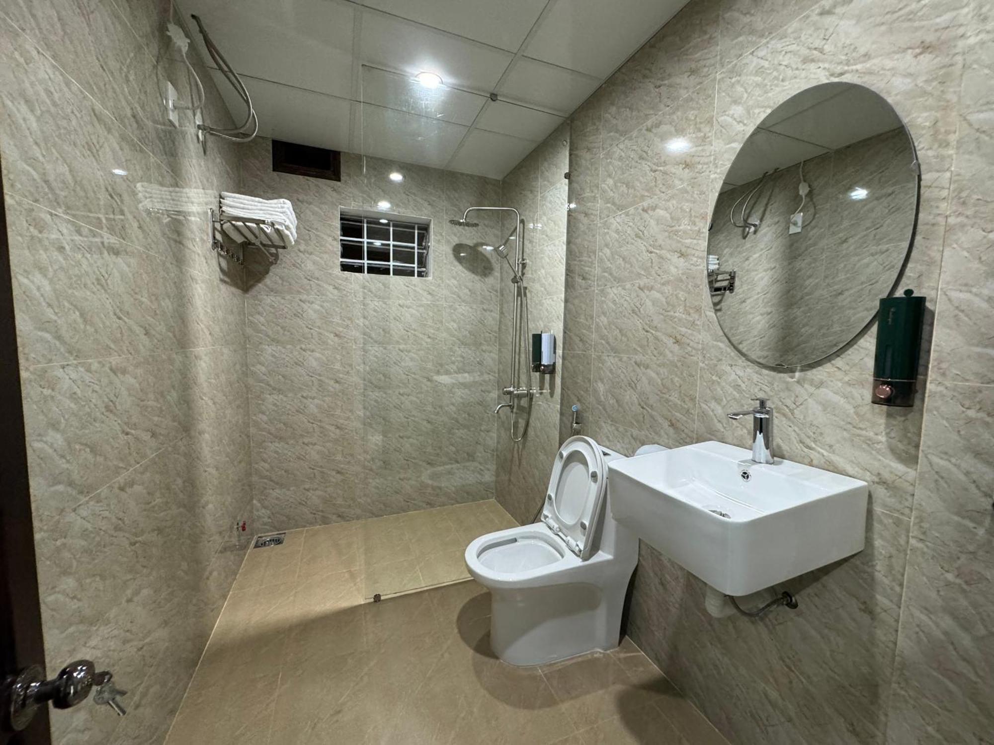 Mint Homestay Hue Exterior photo