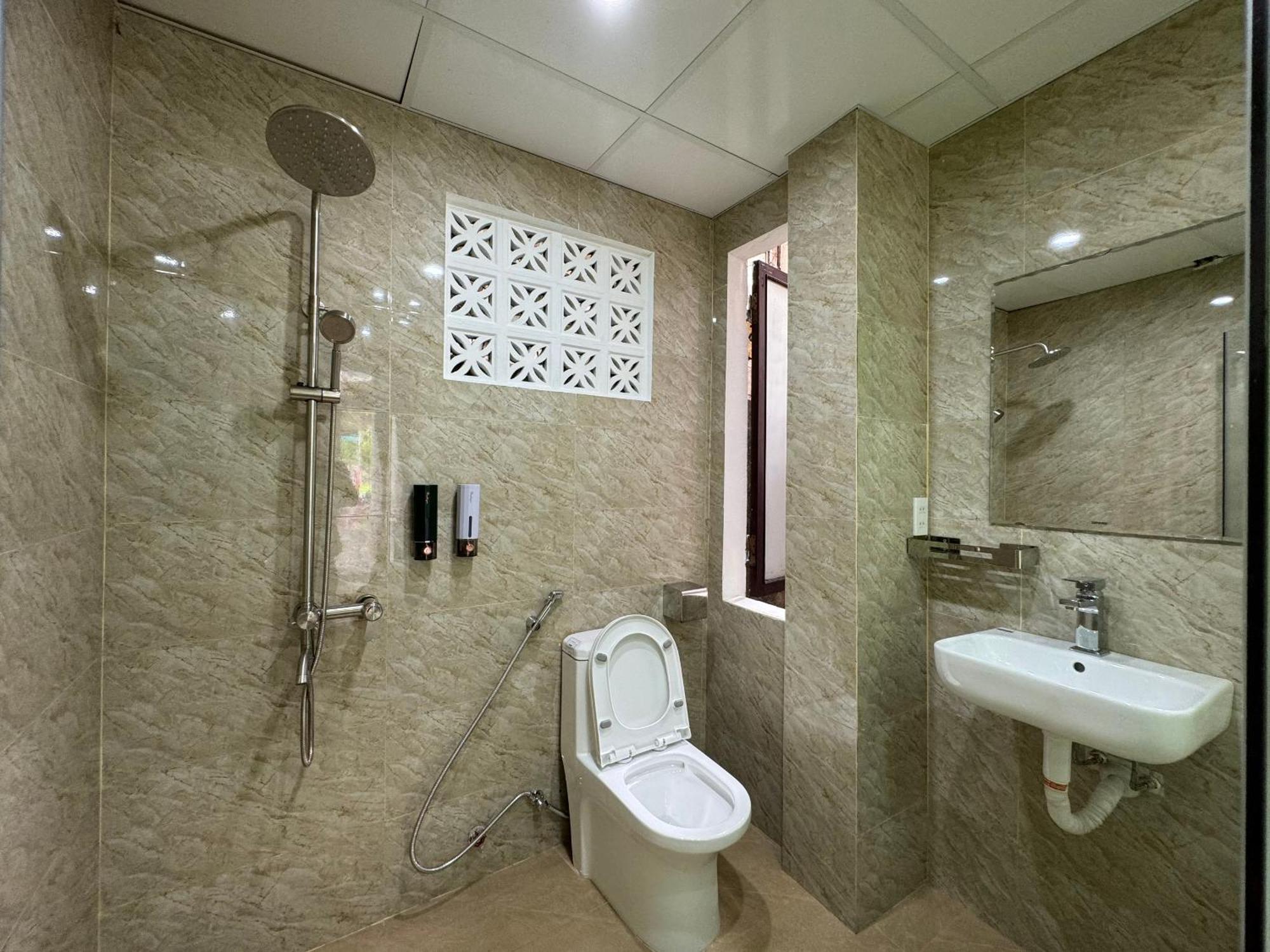 Mint Homestay Hue Exterior photo